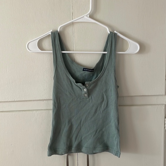 Brandy Melville tank - Picture 1 of 3